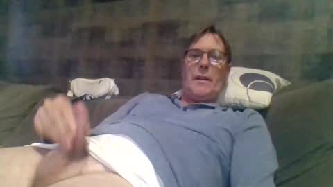 Snapshot of carlonebraska112233 chatting on 10.01.25 carlonebraska112233 online show from 10.01.25