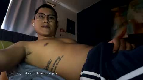 Snapshot of carlos221230807825 chatting on 05.24.26 carlos221230807825 online show from 05.24.26