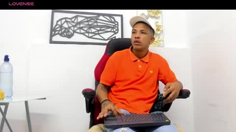 carlos_alber12 online show from 03.08.25