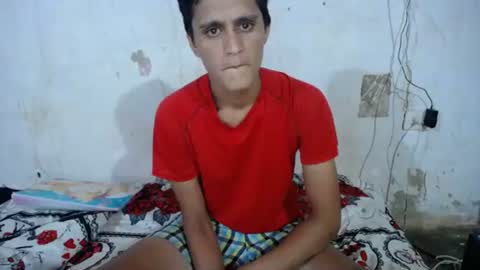 Snapshot of carlos_steven chatting on 04.19.26 carlos_steven online show from 04.19.26