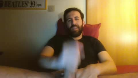 Snapshot of carlosenormeee22 chatting on 05.12.26 Carlos Enorme online show from 05.12.26