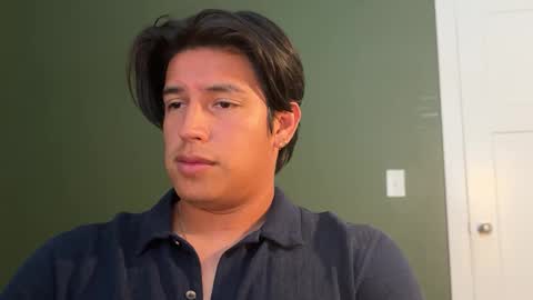 Snapshot of carlosjosecb1 chatting on 09.29.25 carlos online show from 09.29.25