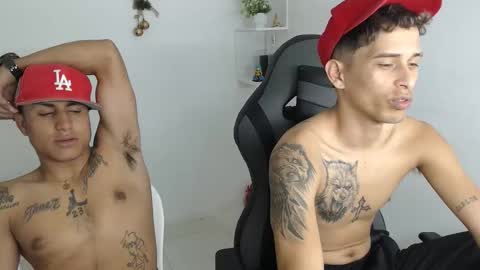 Snapshot of carlossmi01 chatting on 02.10.26 carlossmi01 online show from 02.10.26