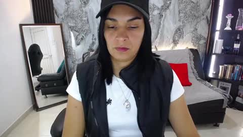 Carlota online show from 10.19.25