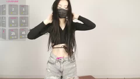 Snapshot of carlune chatting on 05.15.26 Carlune online show from 05.15.26