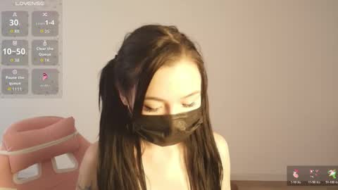 Snapshot of carlune chatting on 05.30.26 Carlune online show from 05.30.26
