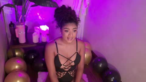 Snapshot of carly_monroe_ chatting on 10.01.25 Carly Monroe  online show from 10.01.25