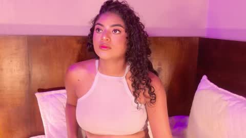 Snapshot of carly_monroe_ chatting on 10.27.25 Carly Monroe  online show from 10.27.25