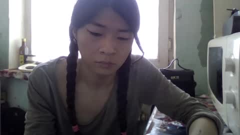 CarlyJoy online show from 02.27.25