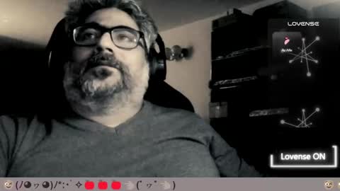 Snapshot of carmelo_devitto chatting on 04.28.26 soy Batman online show from 04.28.26