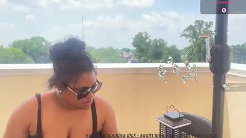 Snapshot of carmencash_ chatting on 06.11.26 Carmen Cash online show from 06.11.26
