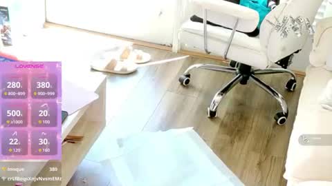 Snapshot of carmencash_ chatting on 06.24.26 Carmen Cash online show from 06.24.26