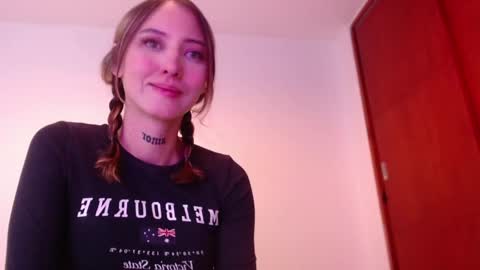 carmennrusso online show from 02.27.25