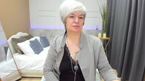 Carmen online show from 01.25.25