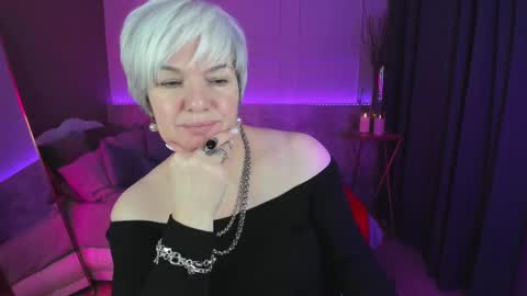 Carmen online show from 03.11.25