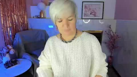 Carmen online show from 01.10.26