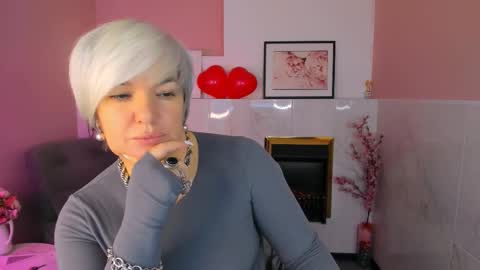 Snapshot of carmensoft chatting on 02.09.26 Carmen online show from 02.09.26