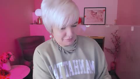 Snapshot of carmensoft chatting on 02.20.26 Carmen online show from 02.20.26