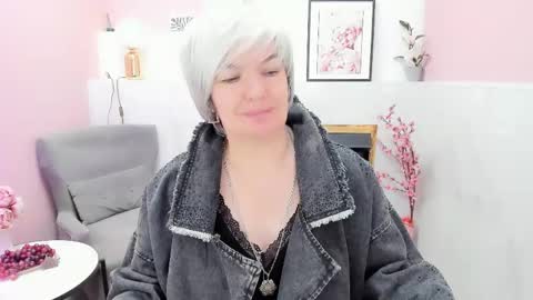 Snapshot of carmensoft chatting on 05.10.26 Carmen online show from 05.10.26