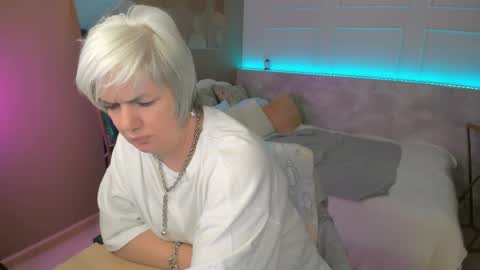 Snapshot of carmensoft chatting on 06.03.26 Carmen online show from 06.03.26