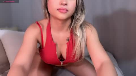 Snapshot of carmenxrose chatting on 05.31.26 carmenxrose online show from 05.31.26