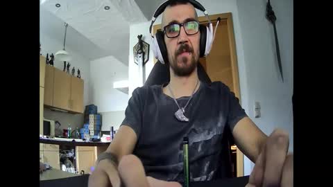 Snapshot of carnifex3112 chatting on 09.27.25 carnifex3112 online show from 09.27.25