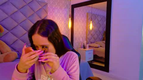 Snapshot of caro_adams1 chatting on 11.22.25 caro_adams1 online show from 11.22.25