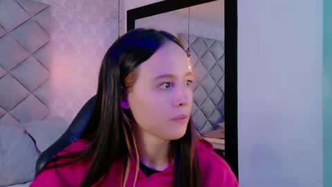 Snapshot of caro_adams1 chatting on 11.26.25 caro_adams1 online show from 11.26.25