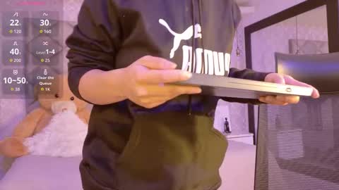 Snapshot of caro_adams1 chatting on 02.10.26 caro_adams1 online show from 02.10.26