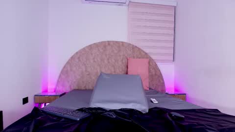 caro online show from 02.15.26