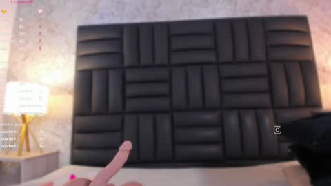 Snapshot of caro_martinezz chatting on 02.07.25 online show from 02.07.25