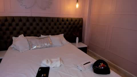 Snapshot of carol_sucker chatting on 01.18.26 carol_sucker online show from 01.18.26