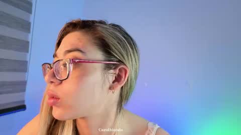 Snapshot of carolblonde chatting on 05.31.26 Char online show from 05.31.26