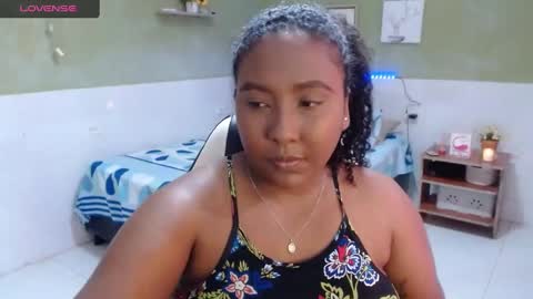Snapshot of caroldelatorre chatting on 01.13.25 Carol de la torre online show from 01.13.25