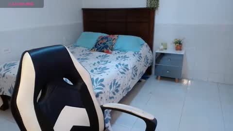 Carol de la torre online show from 10.24.25