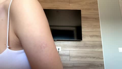 Lisa online show from 04.09.26