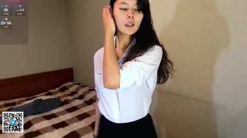 Kim online show from 12.18.25