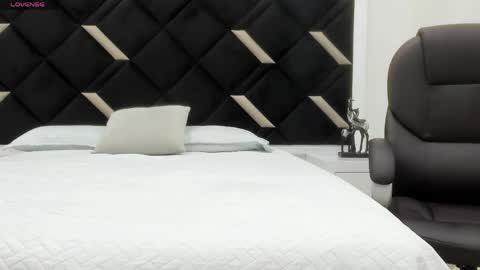 Snapshot of carolina_evannss chatting on 06.01.26 carolina_evannss online show from 06.01.26