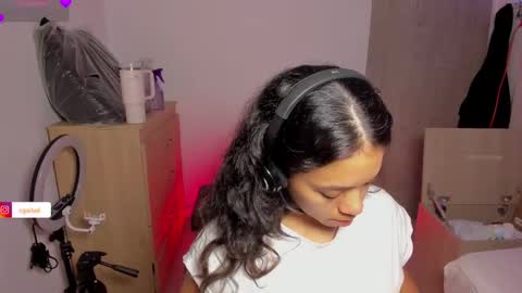 Snapshot of carolina_gaita chatting on 02.15.25 carolina_gaita online show from 02.15.25