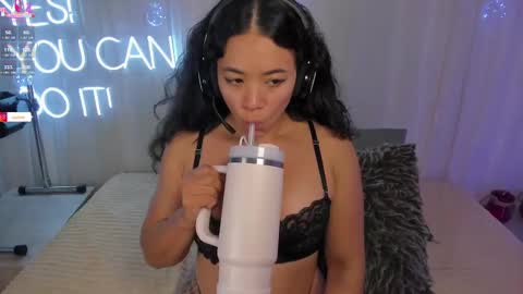 Snapshot of carolina_gaita chatting on 02.19.25 carolina_gaita online show from 02.19.25