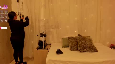 Snapshot of carolina_gaita chatting on 02.26.25 carolina_gaita online show from 02.26.25