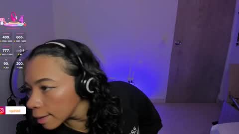 Snapshot of carolina_gaita chatting on 03.11.25 carolina_gaita online show from 03.11.25