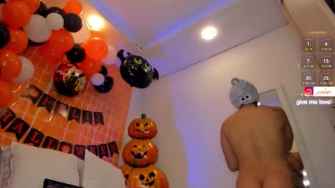 Snapshot of carolina_gaita chatting on 10.18.25 carolina_gaita online show from 10.18.25