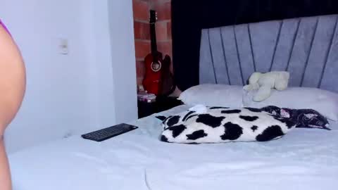 Snapshot of carolina_ml chatting on 07.17.26 CarolinaM online show from 07.17.26