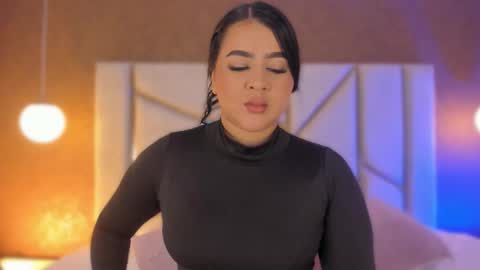 carolinaa_suarez online show from 10.11.25