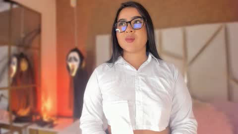 carolinaa_suarez online show from 10.29.25