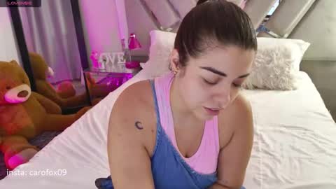 caroline online show from 03.28.26