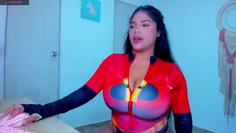 Carolina online show from 10.20.25