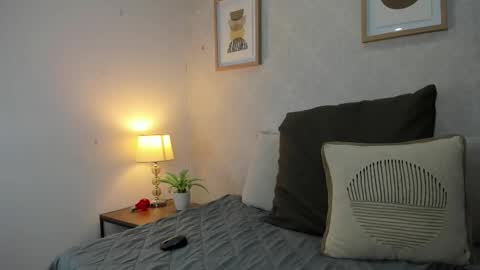  Caroline  online show from 11.19.25