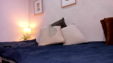  Caroline  online show from 03.28.26